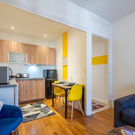 Le Dedieu - Hypercentre Garage Gratuit Wifi Netflix Amazon Prime Villeurbanne Luaran gambar