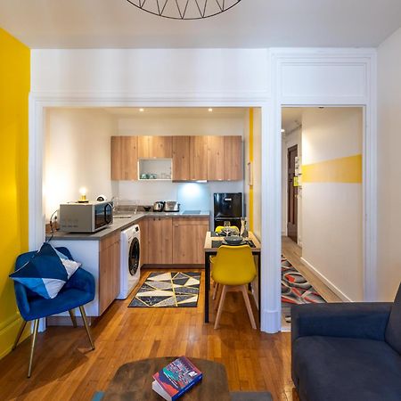 Le Dedieu - Hypercentre Garage Gratuit Wifi Netflix Amazon Prime Villeurbanne Luaran gambar